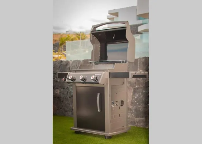 Luxury - New Building With Panoramic Sea View Вілла Адехе